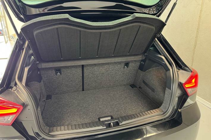 Sort Seat Ibiza fra 2023
