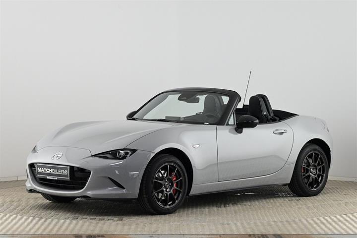 Grå Mazda MX-5 fra 2025