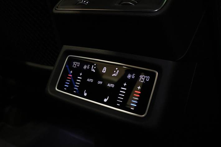 Sort Audi e-tron fra 2023