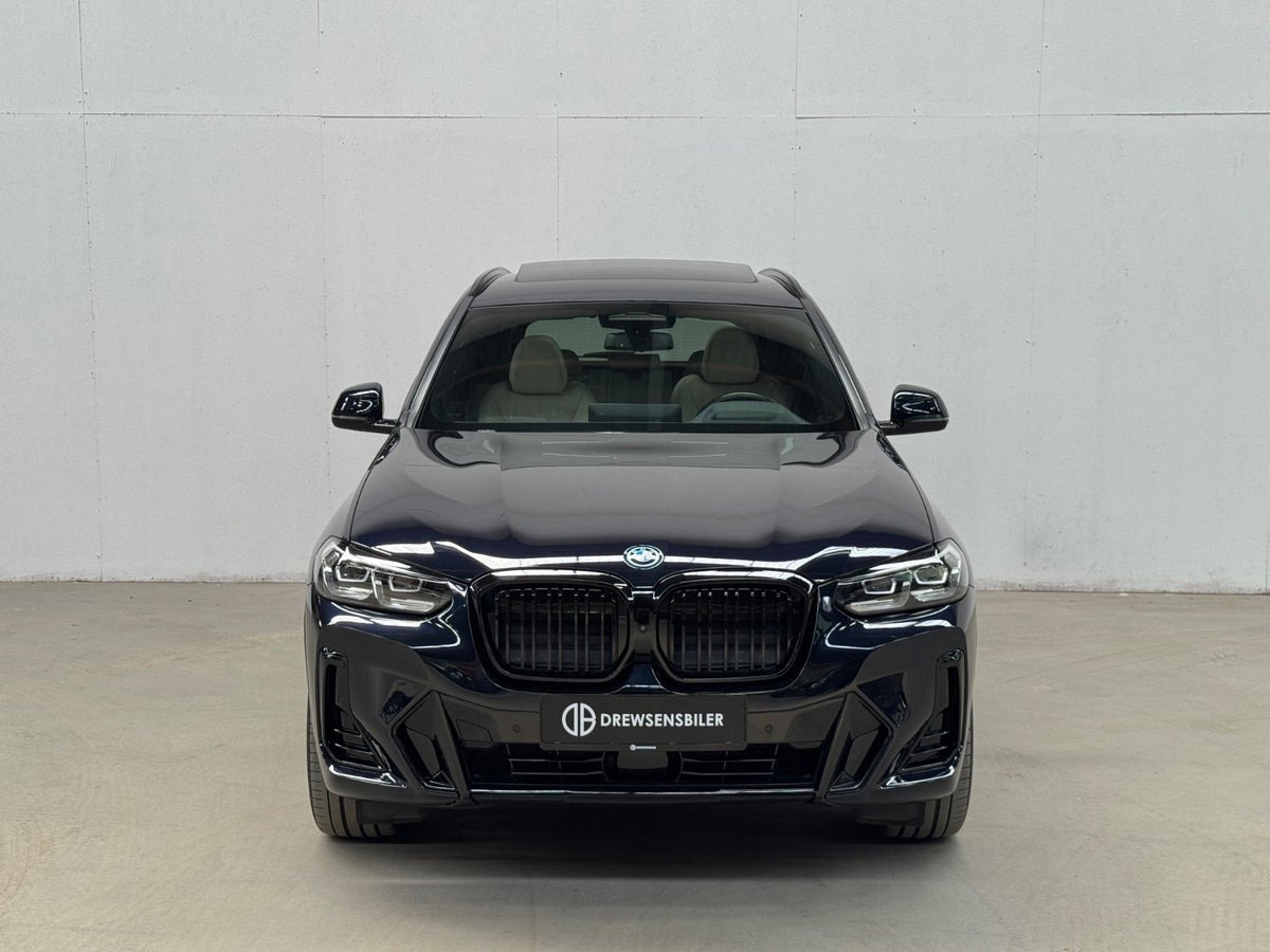 Sort BMW iX3 fra 2022