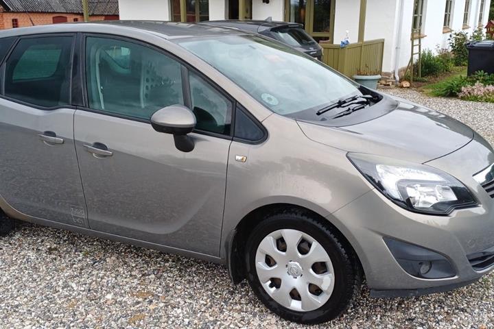 undefined Opel Meriva fra 2011