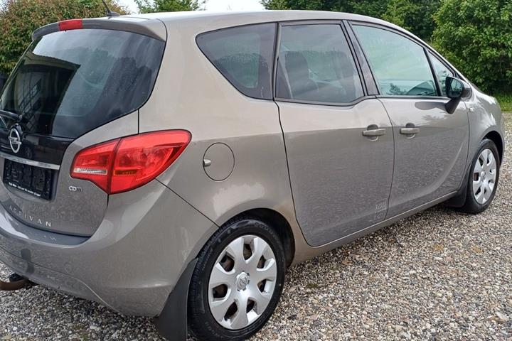 undefined Opel Meriva fra 2011