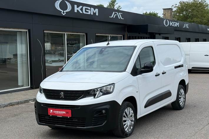 Hvid Peugeot Partner fra 2022