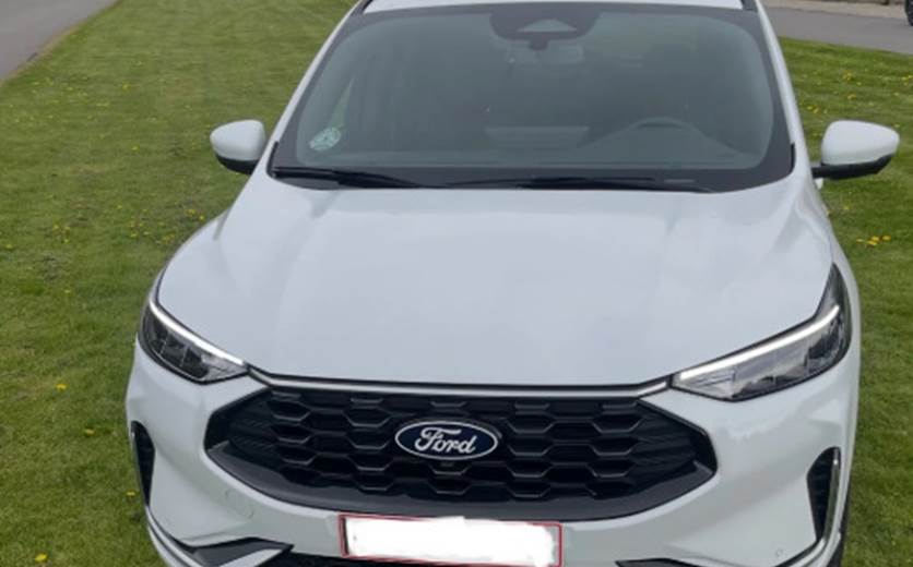 Ford Kuga 2,5 PHEV ST-Line X CVT
