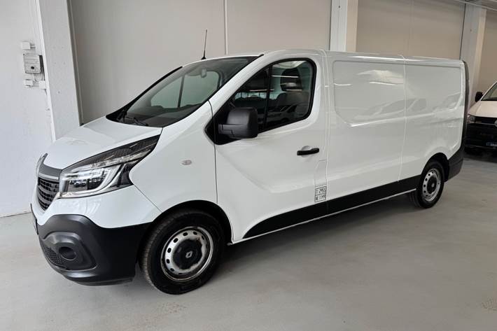 Hvid Renault Trafic T29 fra 2019