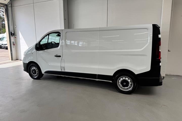 Hvid Renault Trafic T29 fra 2019