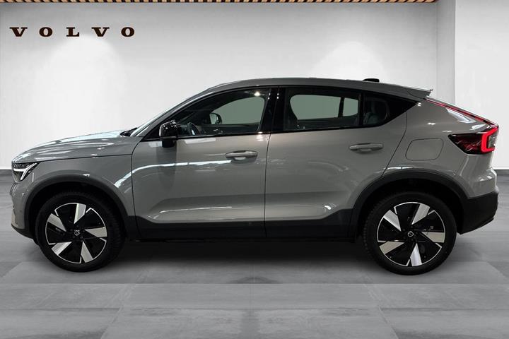 Grå Volvo C40 fra 2024
