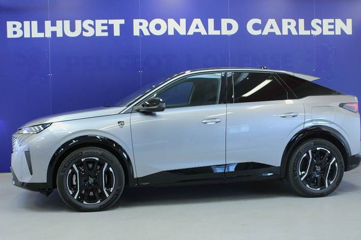 Sølv Peugeot e-3008 fra 2025