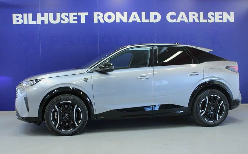 Peugeot e-3008 77 GT Pack