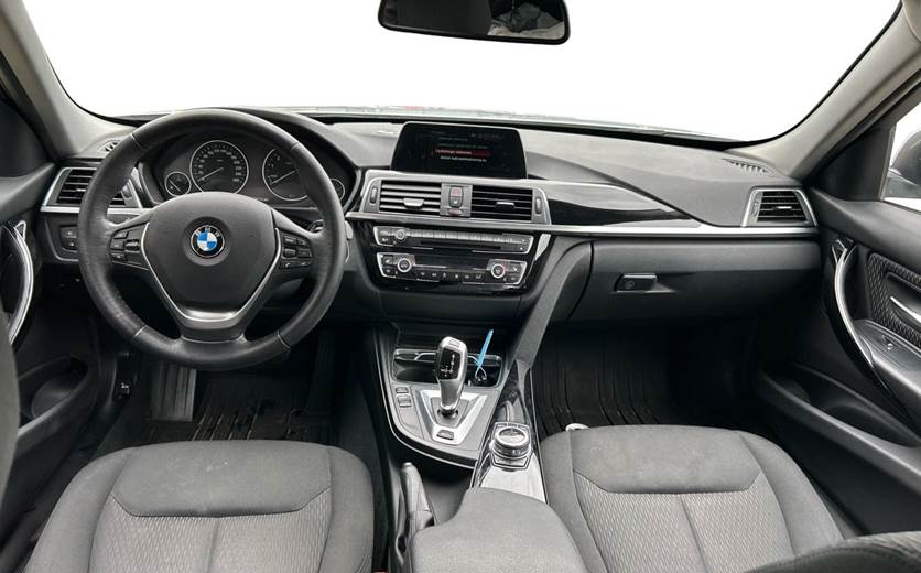 BMW 330e 2,0 aut.
