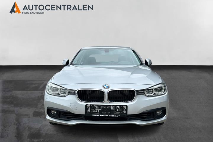undefined BMW 330e fra 2018
