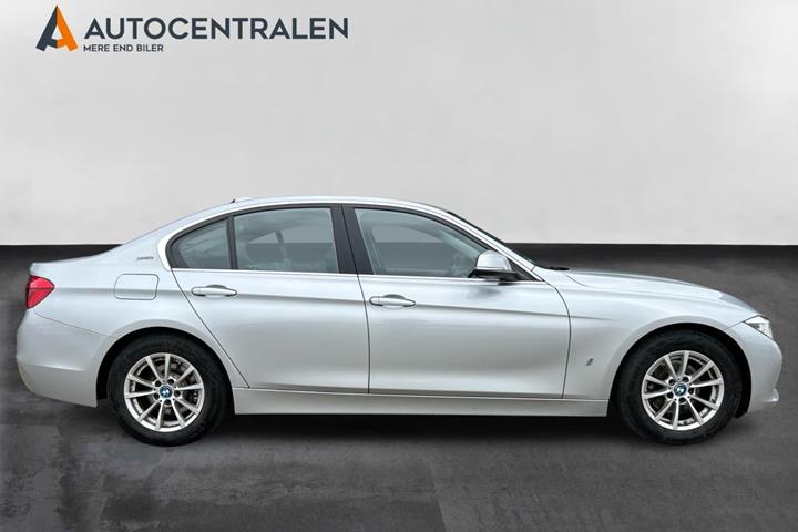 undefined BMW 330e fra 2018