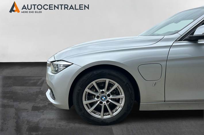 undefined BMW 330e fra 2018