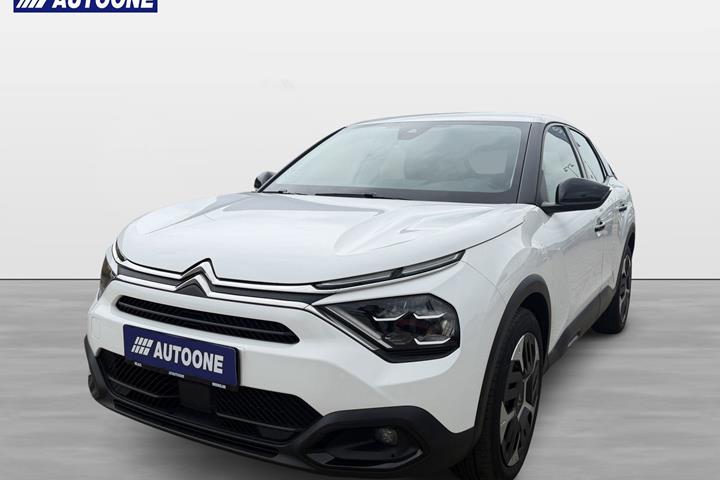 Hvid Citroën C4 fra 2021 set udefra