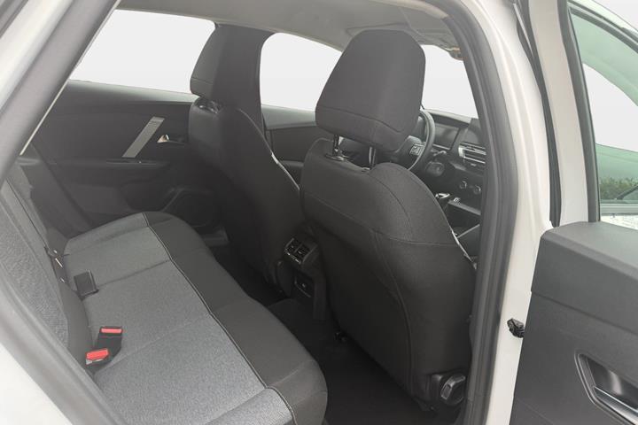 Hvid Citroën C4 fra 2021