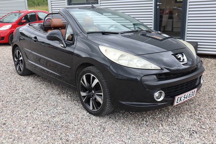 Sort Peugeot 207 fra 2007