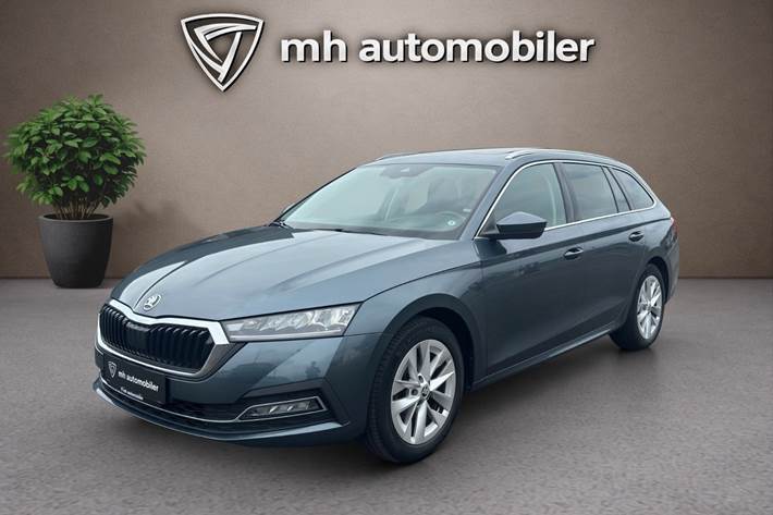 Grå Skoda Octavia fra 2021