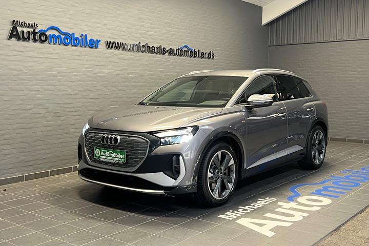 Grå Audi Q4 e-tron fra 2022