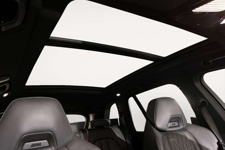 Hvid BMW X5 fra 2023
