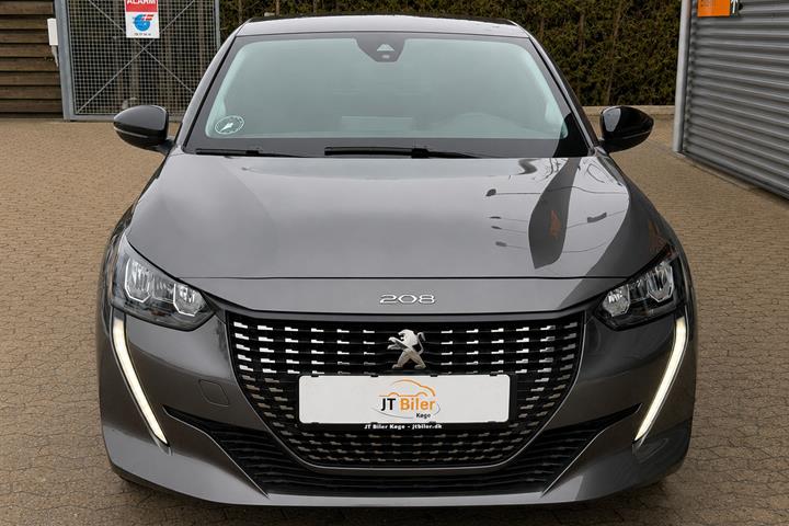 Grå Peugeot 208 fra 2023