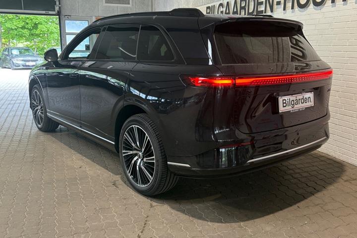 Sort Xpeng G9 fra 2026