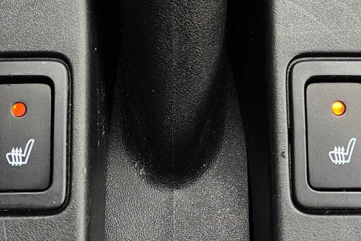 Grå Suzuki Baleno fra 2019