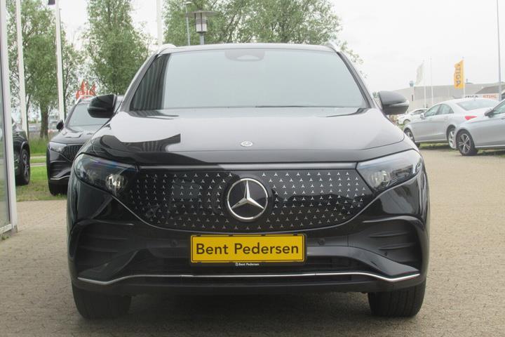 Sort Mercedes EQA 250+ fra 2024