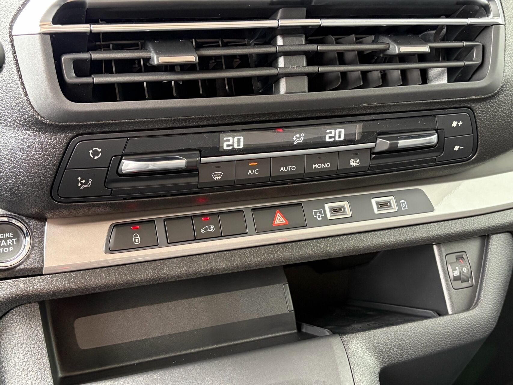 Sort Fiat Scudo fra 2026