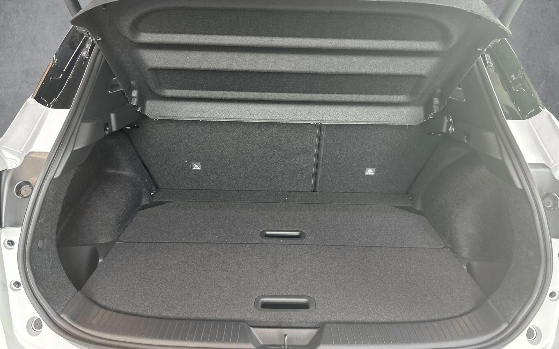 Hvid Nissan Qashqai fra 2026