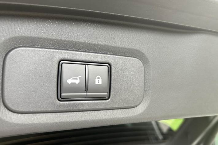 Hvid Nissan Qashqai fra 2026