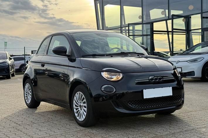 Sort Fiat 500e fra 2023
