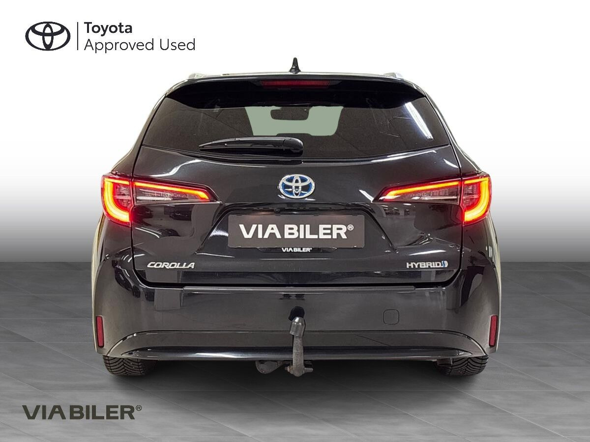 Sort Toyota Corolla fra 2020