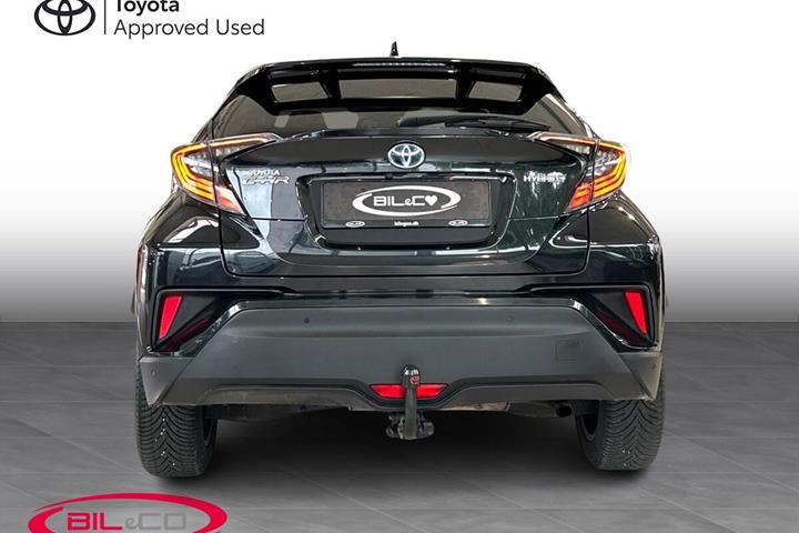 Sort Toyota C-HR fra 2019