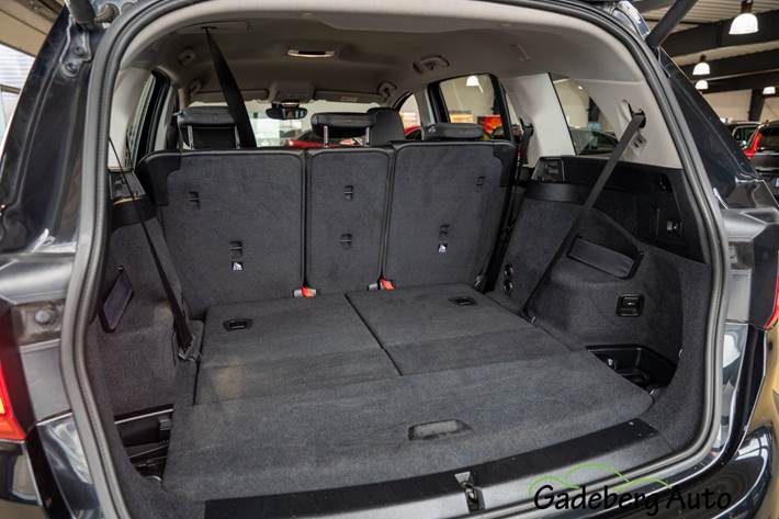 Sort BMW 216i fra 2020