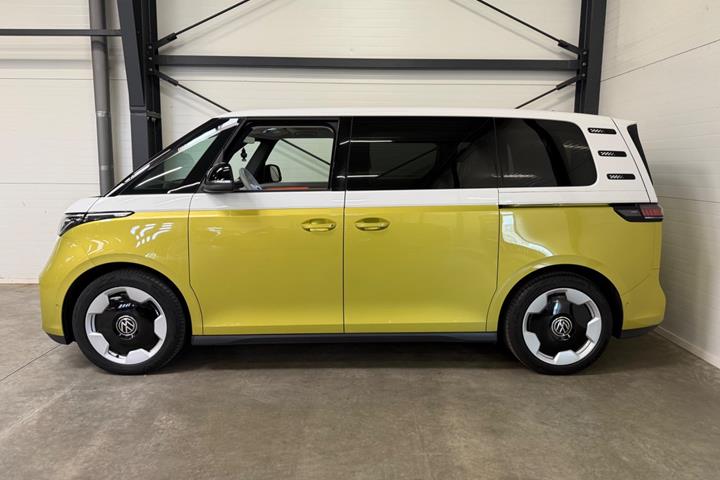 Gul VW ID.Buzz fra 2024
