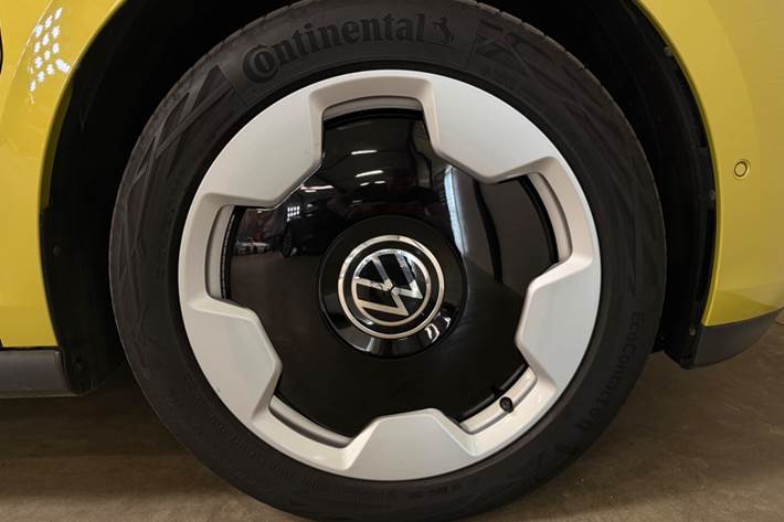 Gul VW ID.Buzz fra 2024