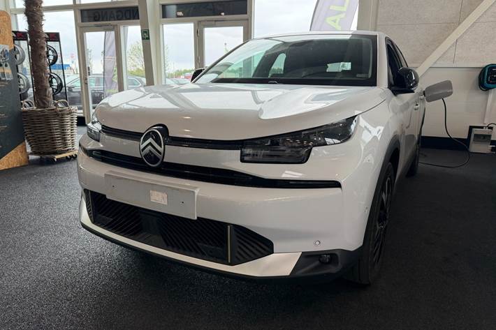 Hvid Citroën ë-C4 fra 2025