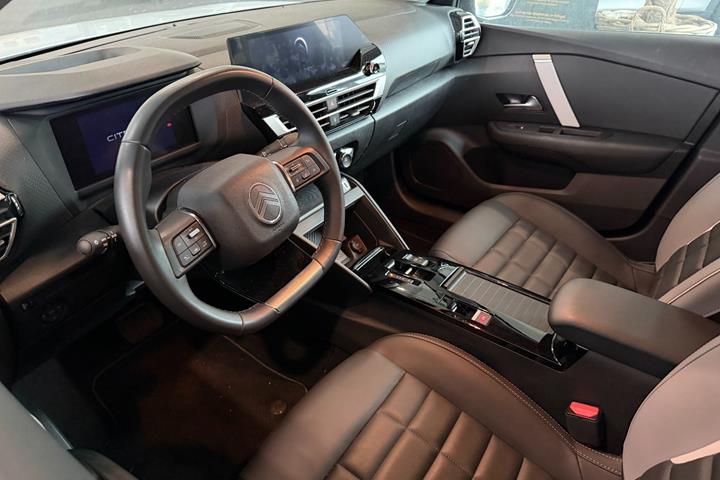 Hvid Citroën ë-C4 fra 2025