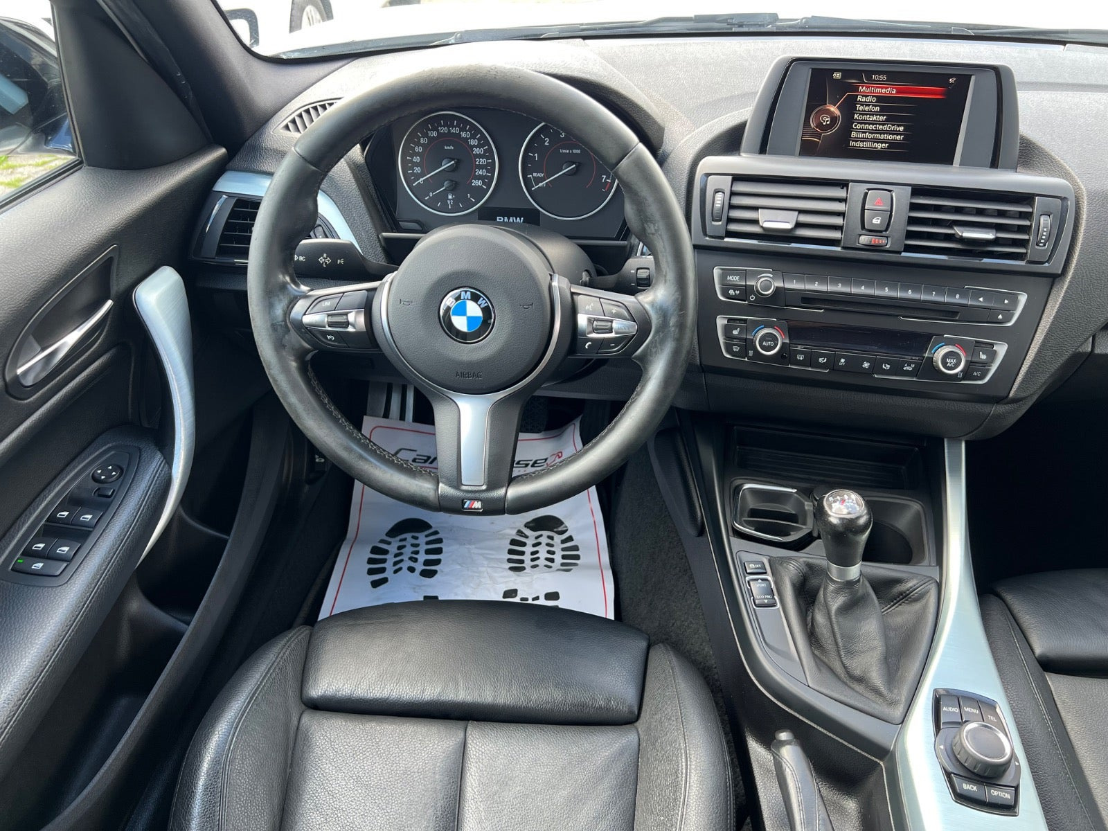 Hvid BMW 116i fra 2014