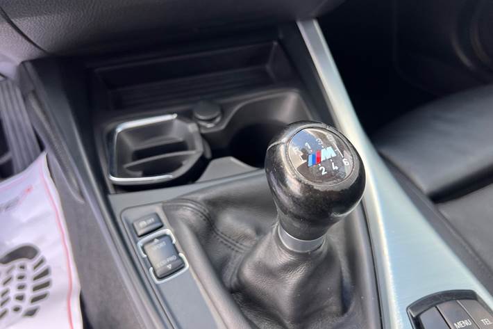 Hvid BMW 116i fra 2014