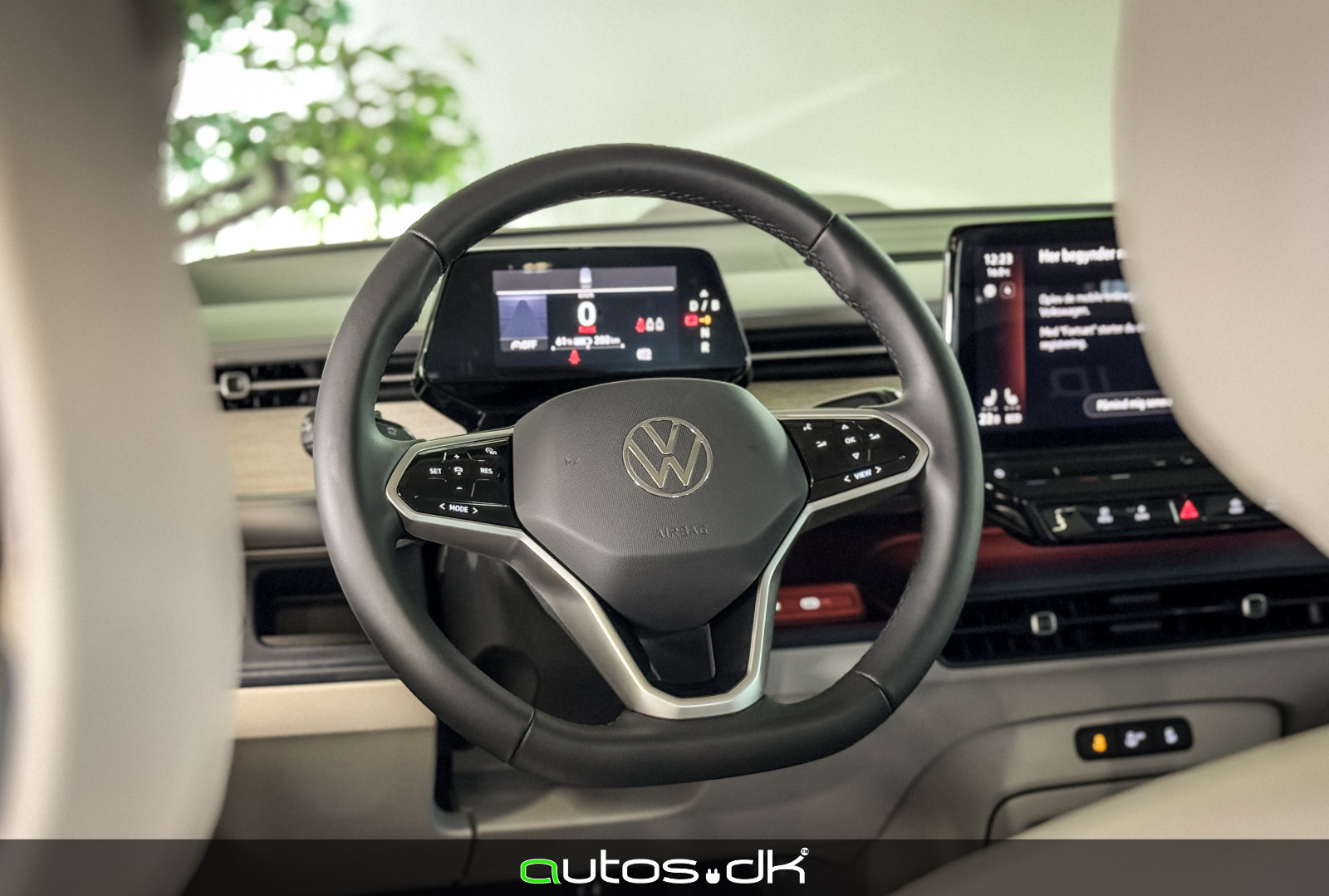 Blå VW ID.Buzz fra 2024