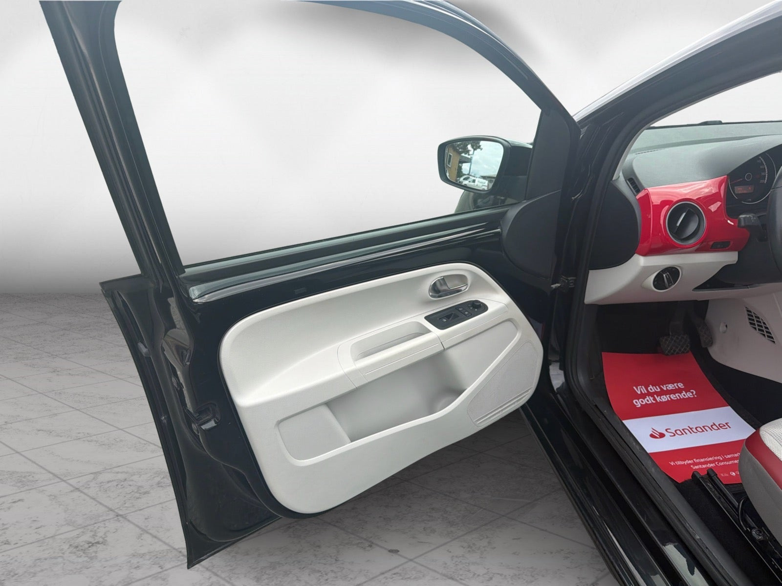 Sort VW UP! fra 2013