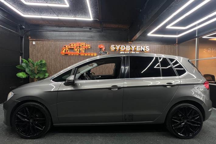 undefined VW Golf Sportsvan fra 2014