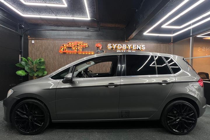 undefined VW Golf Sportsvan fra 2014