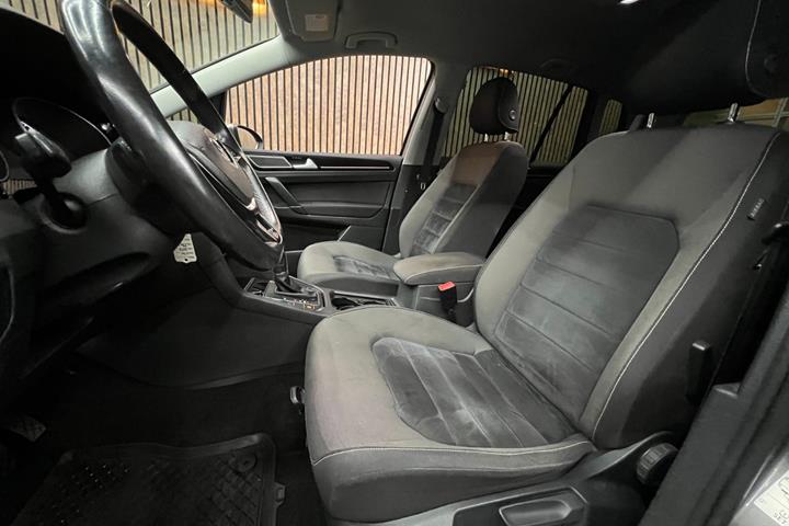 undefined VW Golf Sportsvan fra 2014