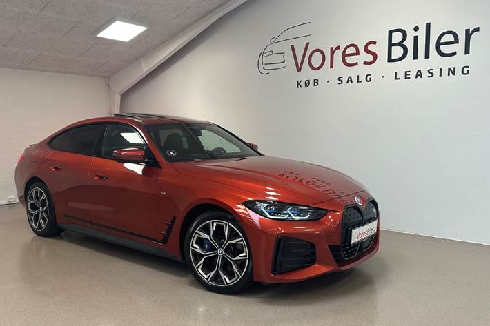 Orange BMW i4 fra 2022