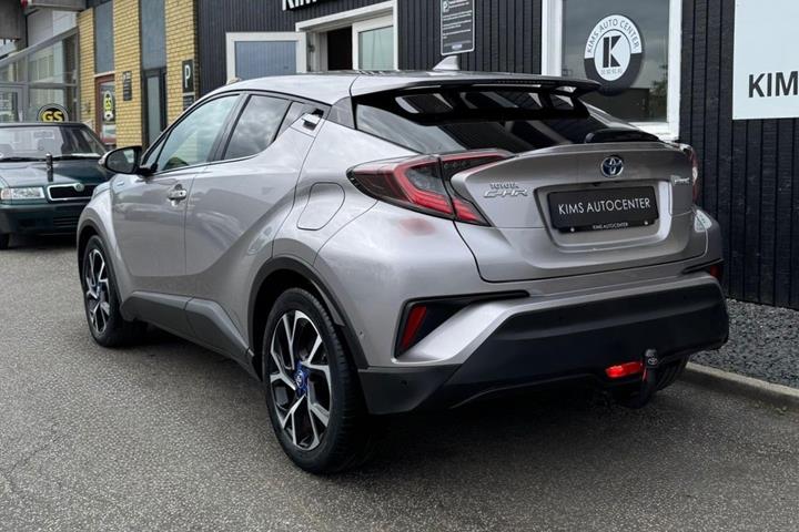 undefined Toyota C-HR fra 2019