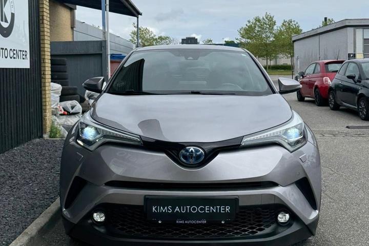 undefined Toyota C-HR fra 2019