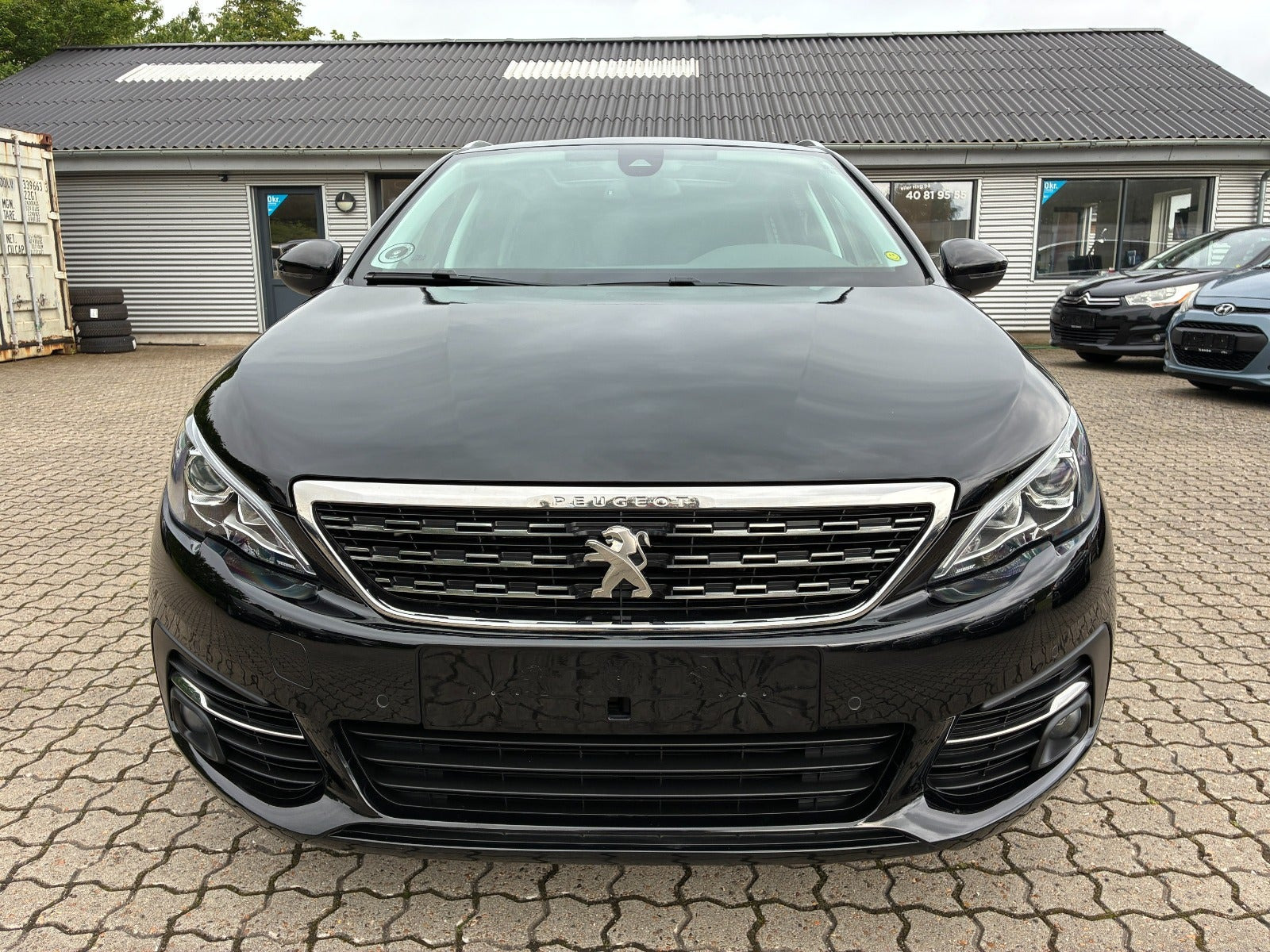 Sort Peugeot 308 fra 2018