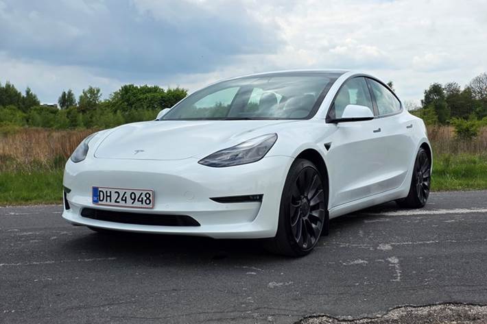 undefined Tesla Model 3 fra 2021